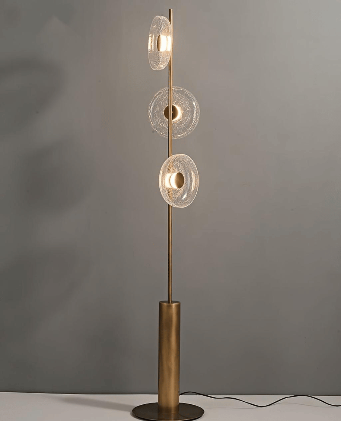 Elegant Standing Light